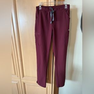 Yola skinny tall scrub pants - figs